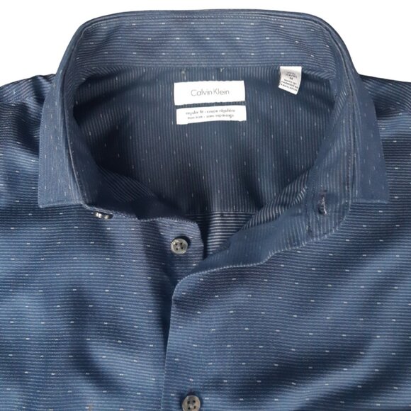 ⚡️BUY 3 for $55⚡️ Calvin Klein SZ 15.5 Men's Blue Non Iron Button Up Shirt - Picture 3 of 12